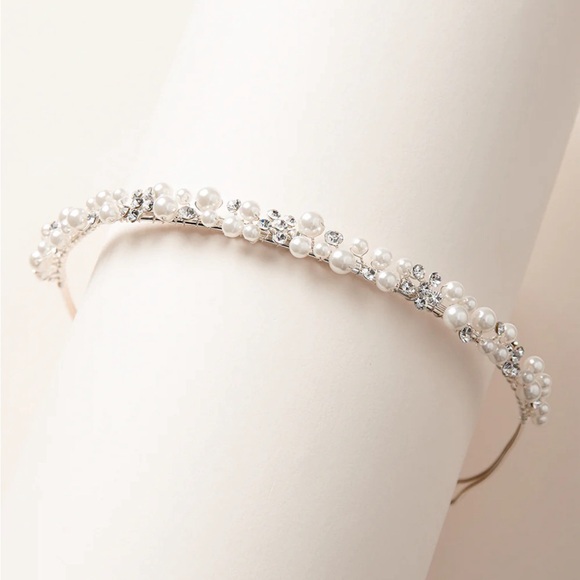Pearl & Crystal Headband - Picture 1 of 3